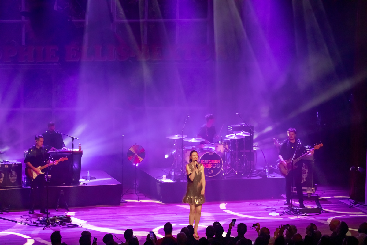 Sophie Ellis-Bextor @ De Roma, foto 4, foto's door dirk janssens - FrontView Magazine