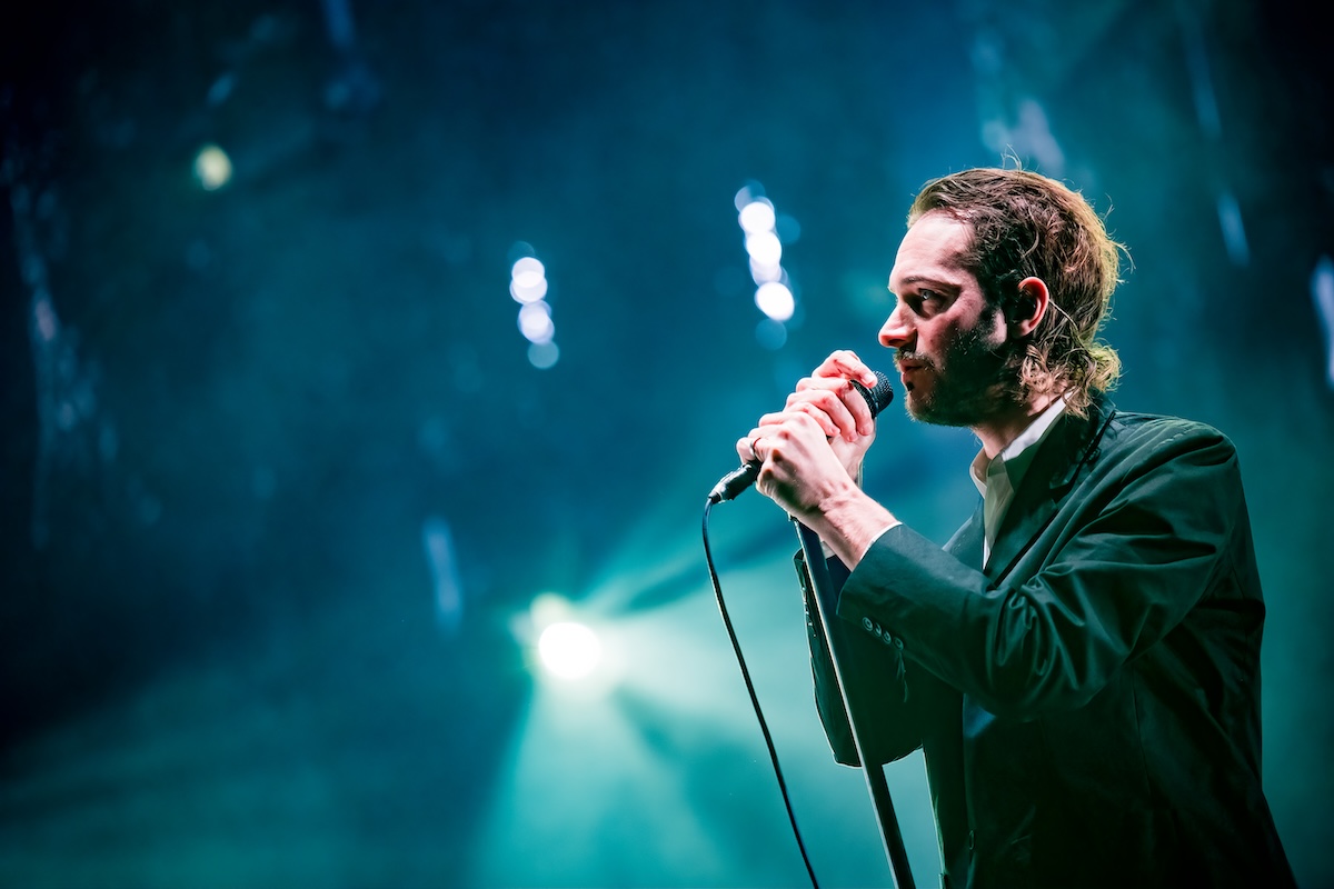 Editors @ Sportpaleis, picture 3, photographed by Dorien Goetschalckx - FrontView Magazine