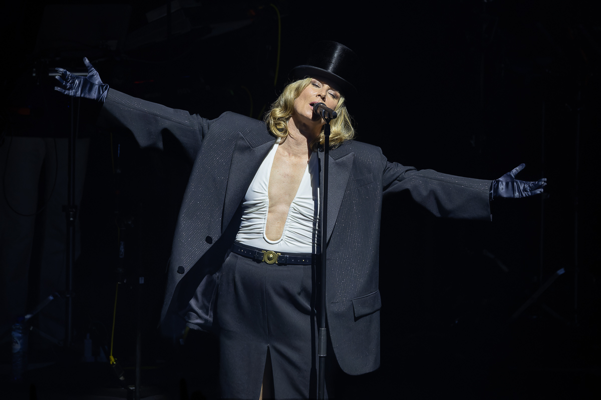 Roisin Murphy @ Koninklijk Circus, picture 14, photographed by David Johnson - FrontView Magazine