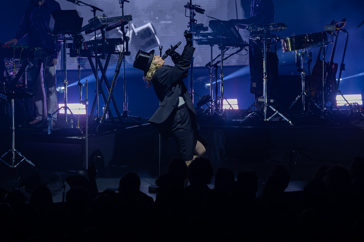Roisin Murphy @ Koninklijk Circus, picture 16, photographed by David Johnson - FrontView Magazine