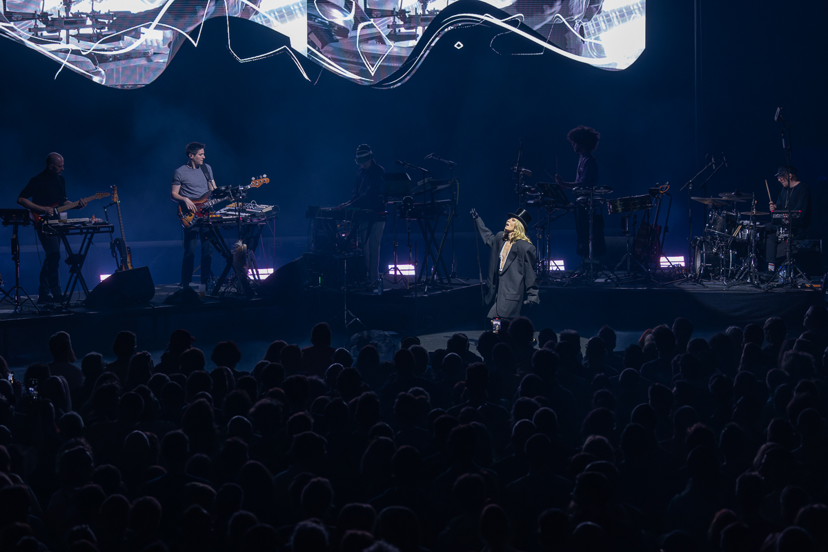 Roisin Murphy @ Koninklijk Circus, picture 17, photographed by David Johnson - FrontView Magazine