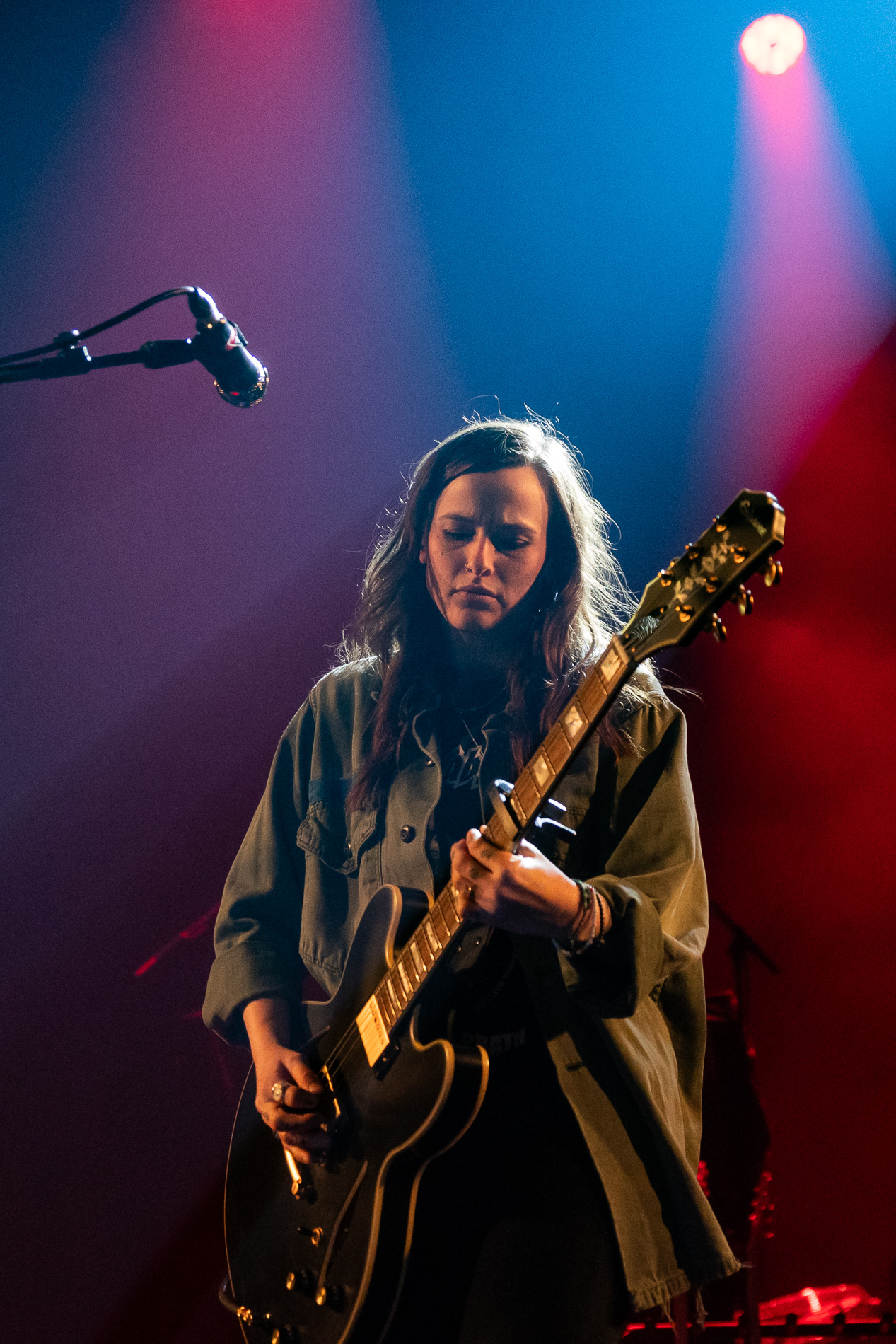 Emily Wolfe @ Ancienne Belgique, picture 4, photographed by Jürgen Bruynooghe - FrontView Magazine