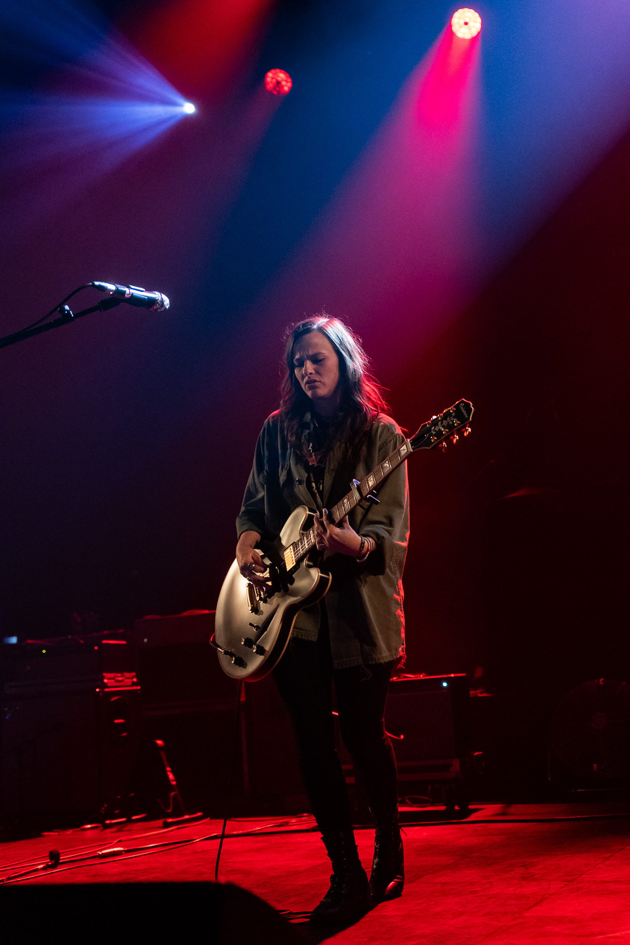 Emily Wolfe @ Ancienne Belgique, picture 8, photographed by Jürgen Bruynooghe - FrontView Magazine