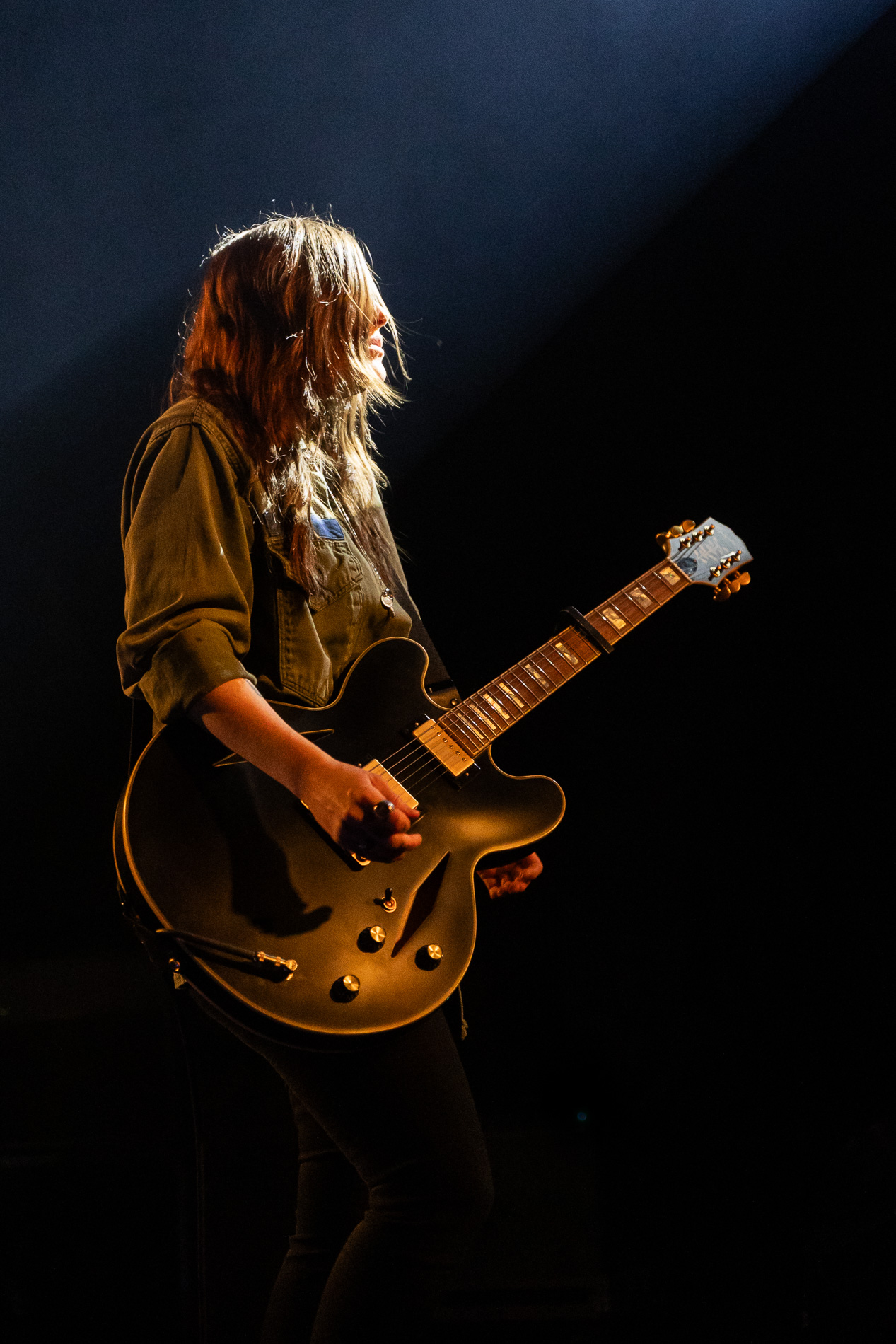 Emily Wolfe @ Ancienne Belgique, picture 11, photographed by Jürgen Bruynooghe - FrontView Magazine