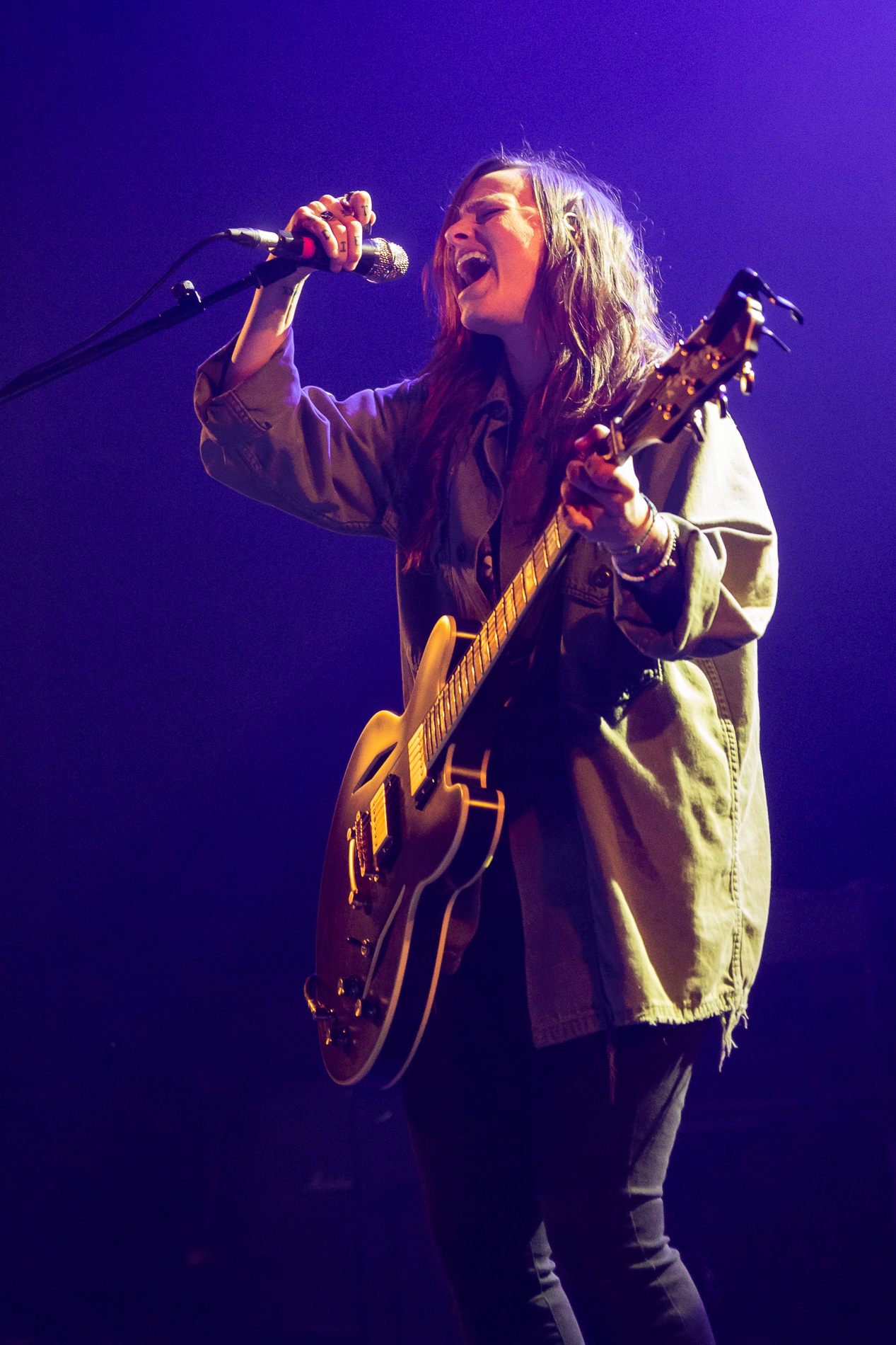 Emily Wolfe @ Ancienne Belgique, picture 14, photographed by Jürgen Bruynooghe - FrontView Magazine
