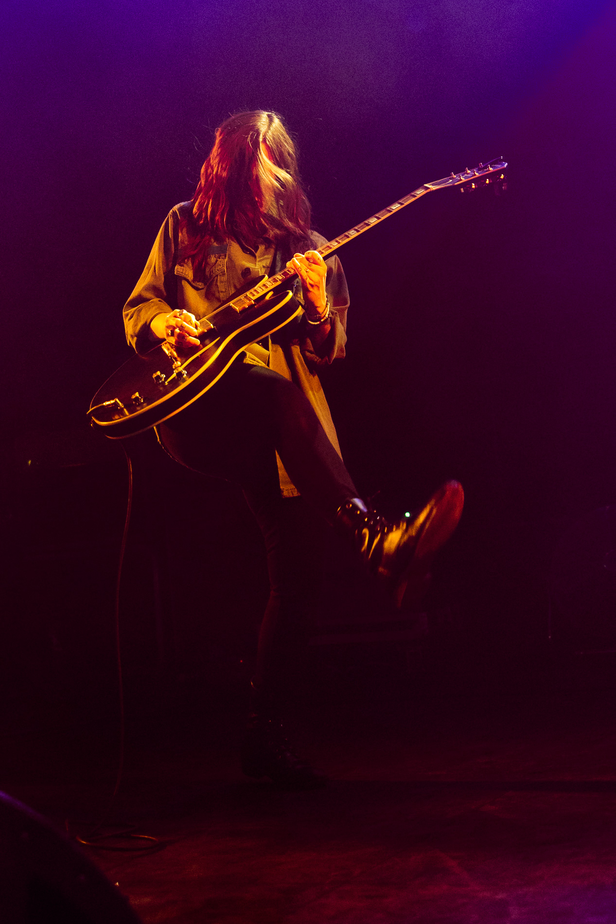 Emily Wolfe @ Ancienne Belgique, picture 17, photographed by Jürgen Bruynooghe - FrontView Magazine
