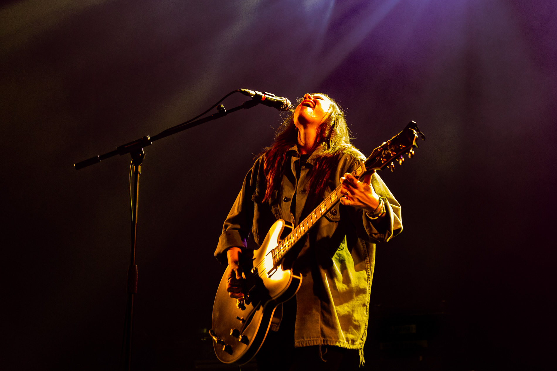 Emily Wolfe @ Ancienne Belgique, picture 20, photographed by Jürgen Bruynooghe - FrontView Magazine