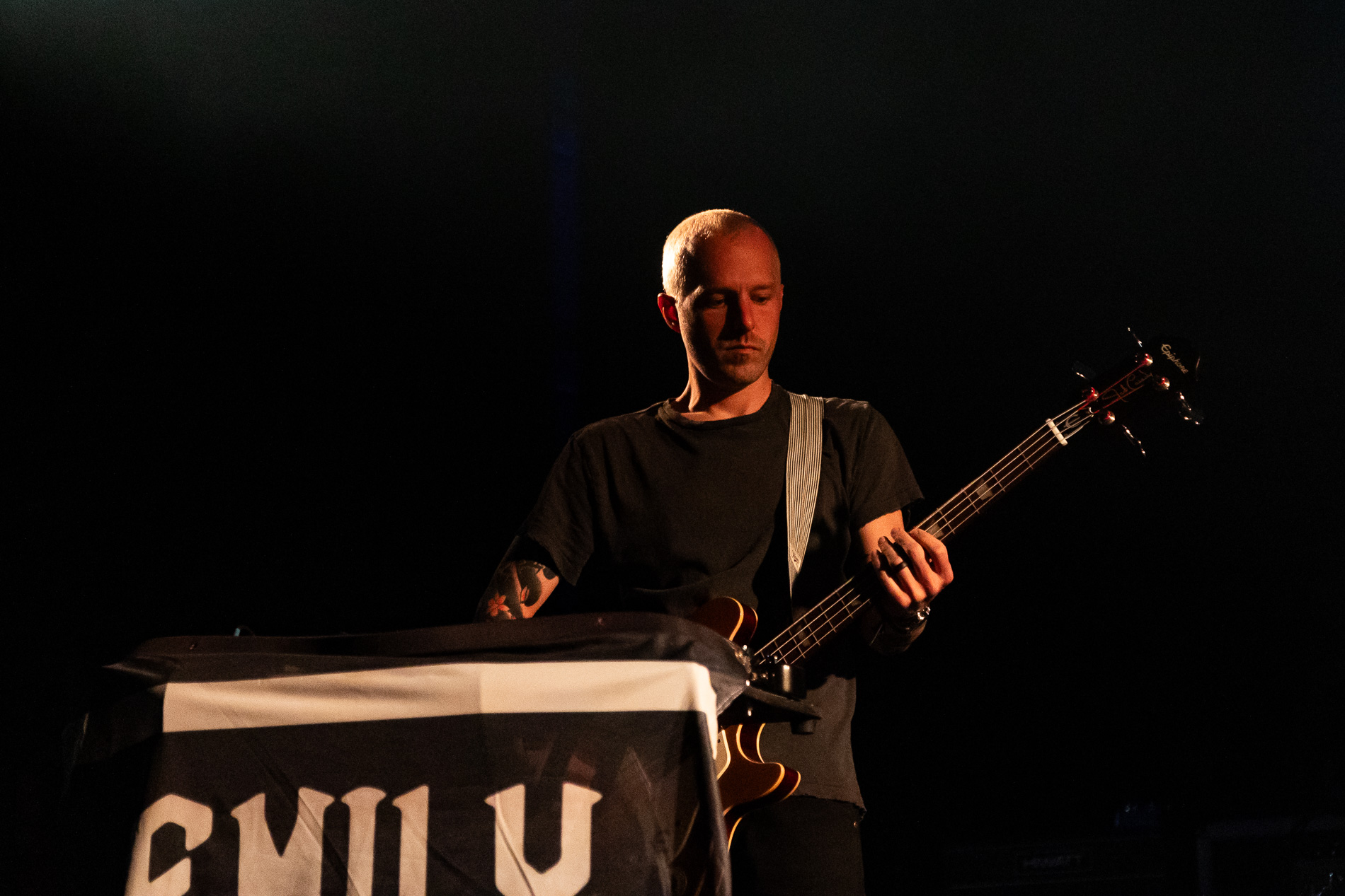 Emily Wolfe @ Ancienne Belgique, picture 23, photographed by Jürgen Bruynooghe - FrontView Magazine