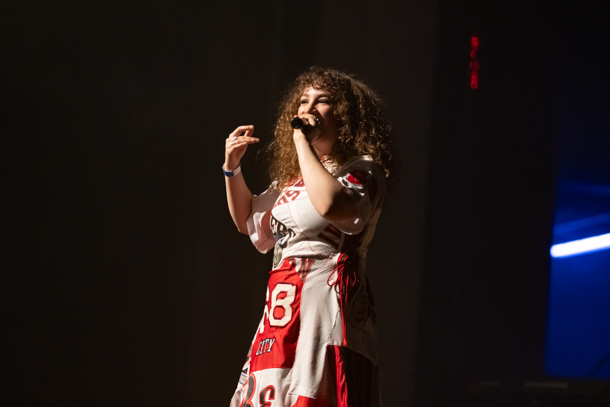 Julia Sabaté @ De Roma, picture 5, photographed by dirk janssens - FrontView Magazine