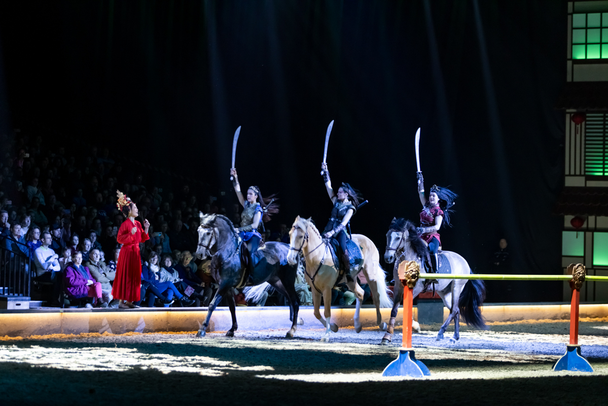 Cavalluna Land Of A Thousand Dreams show @ Sportpaleis, foto 8, foto's door dirk janssens - FrontView Magazine
