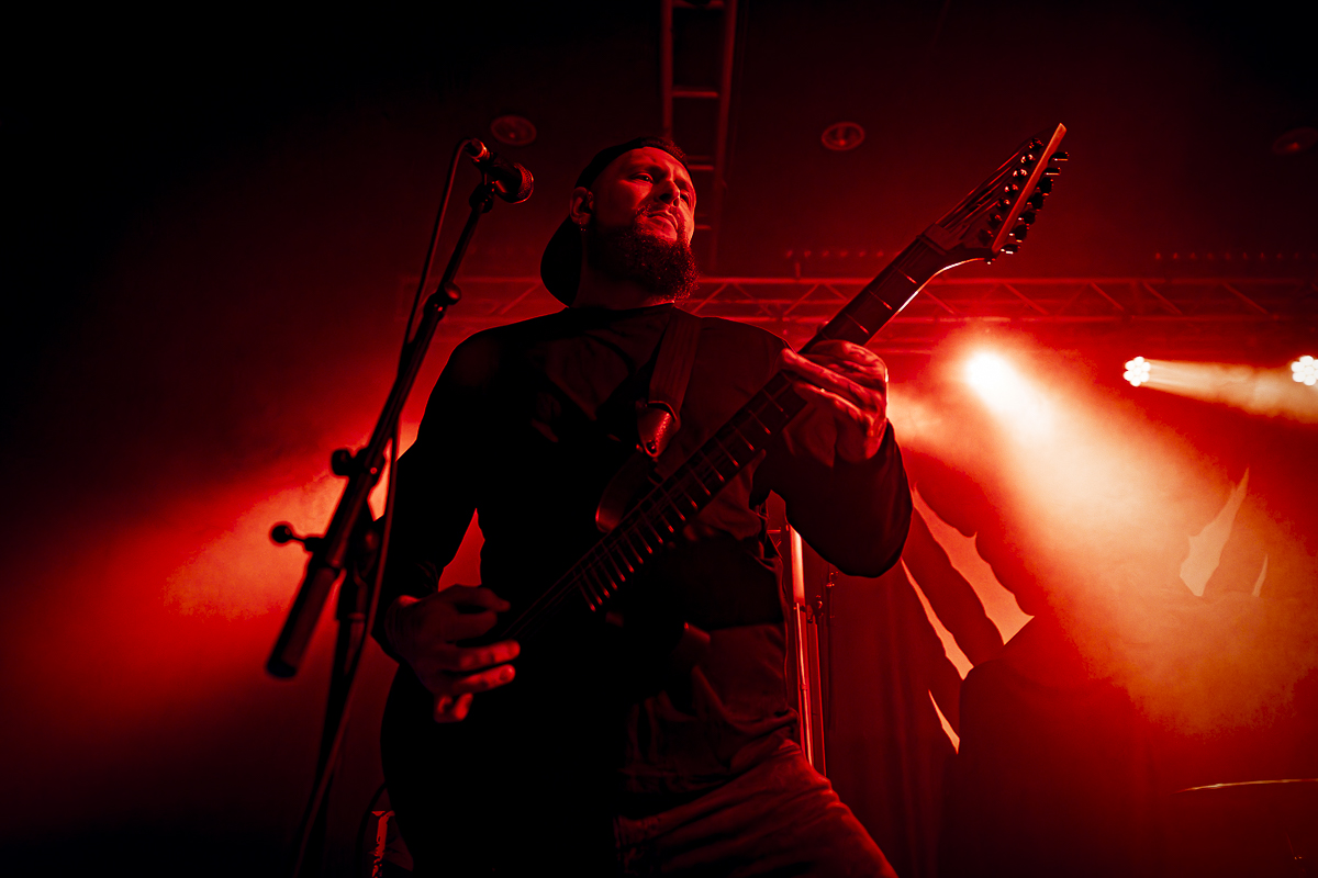 Defects @ Kavka Zappa, picture 5, photographed by Peter Smet - FrontView Magazine