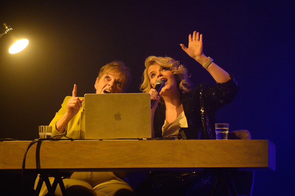Celien en Margriet Hermans @ Warande Turnhout, foto 3, foto's door Gert Daemen - FrontView Magazine