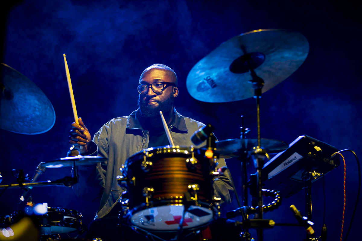 MRCY @ Vorst Nationaal, picture 5, photographed by Peter Smet - FrontView Magazine