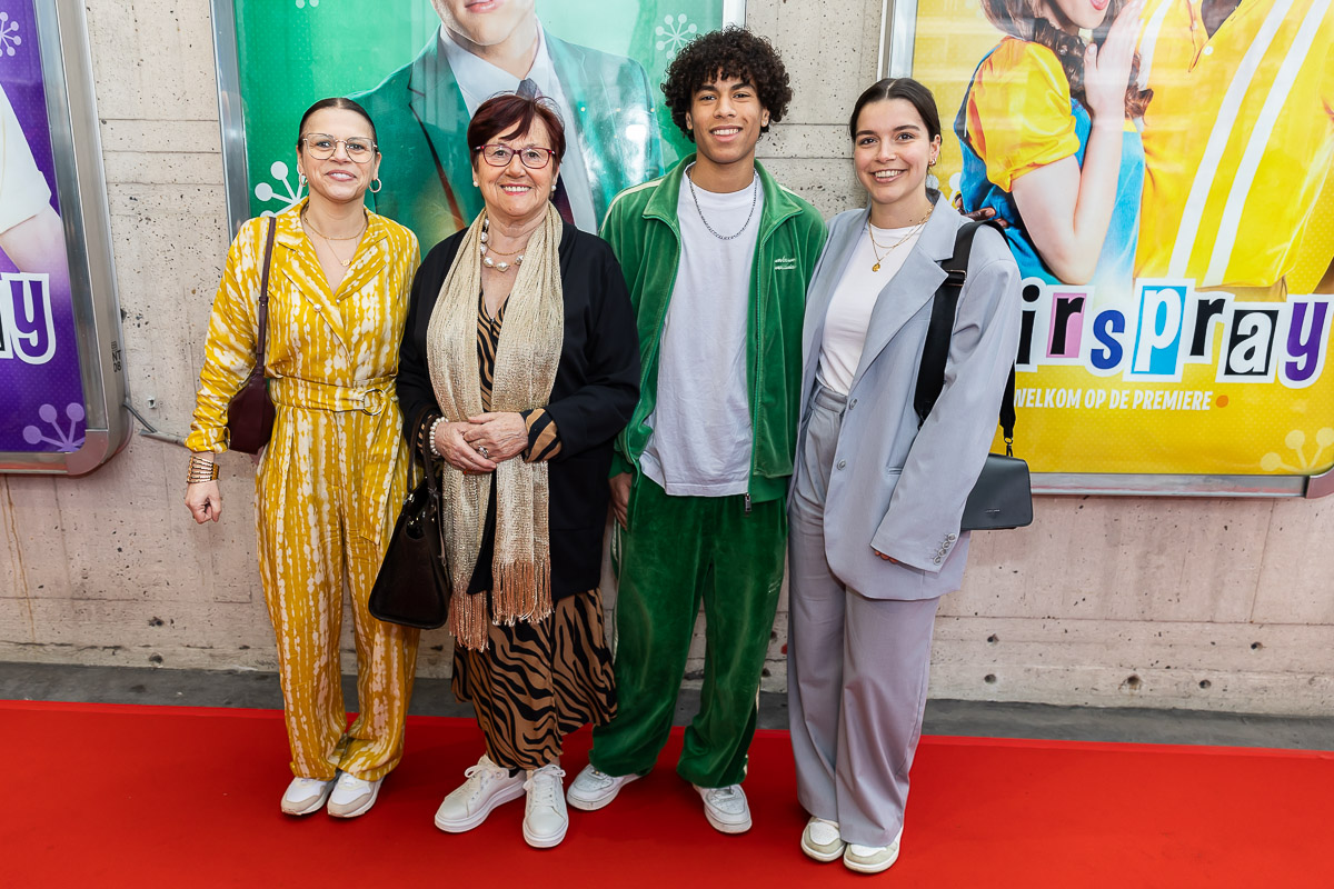 Première musical Hairspray @ Stadsschouwburg Antwerpen, picture 9, photographed by Marc Verdonck - FrontView Magazine