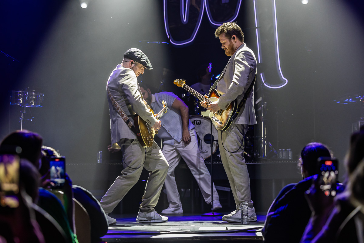 Metejoor @ Stadsschouwburg Antwerpen, picture 17, photographed by Marc Verdonck - FrontView Magazine