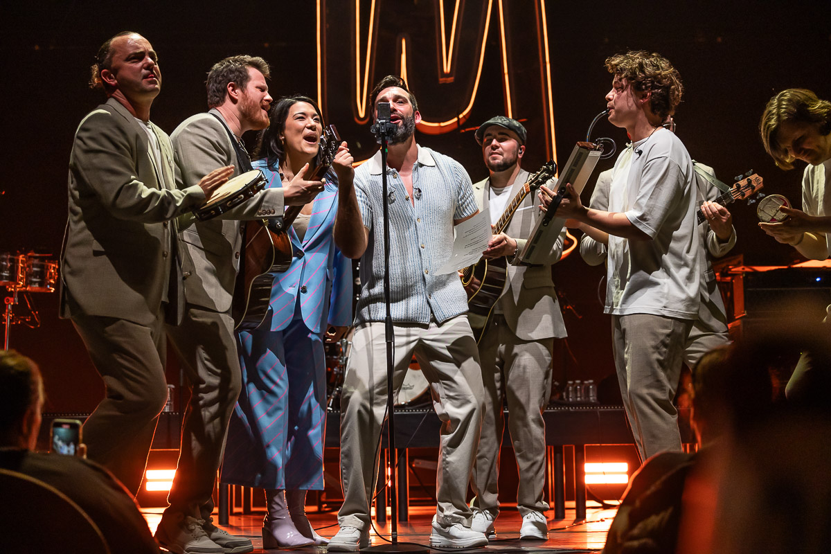 Metejoor @ Stadsschouwburg Antwerpen, picture 24, photographed by Marc Verdonck - FrontView Magazine