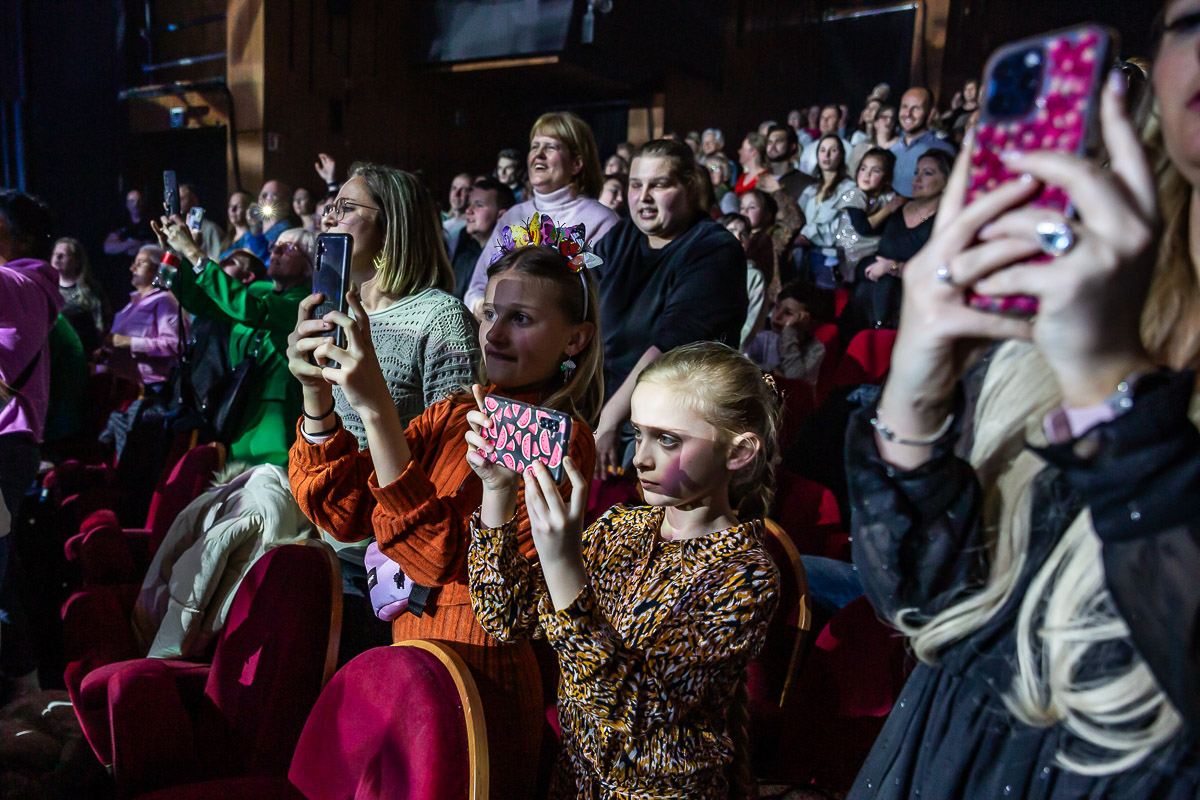 Metejoor @ Stadsschouwburg Antwerpen, picture 62, photographed by Marc Verdonck - FrontView Magazine