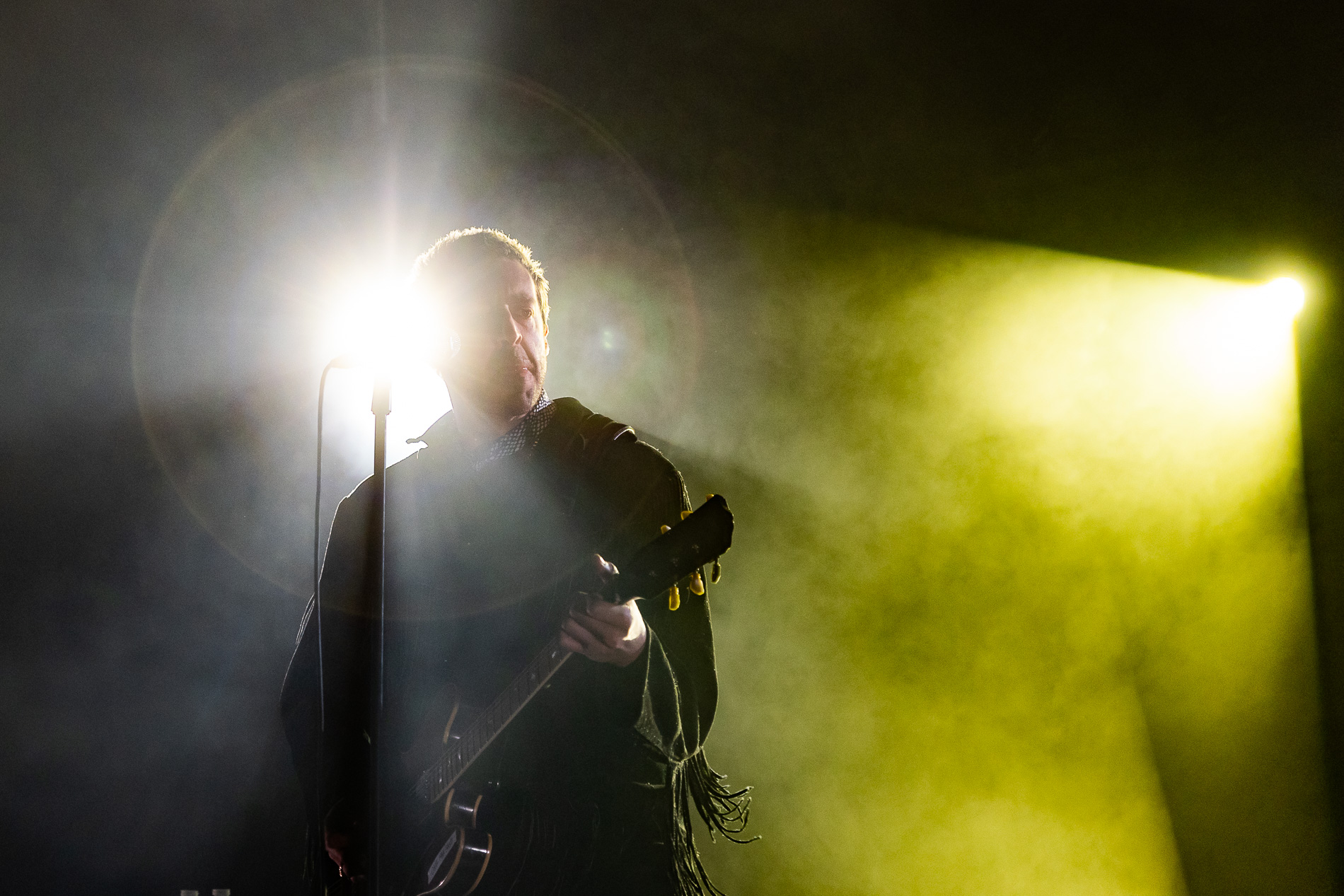 Miles Kane @ Bootstraat, picture 14, photographed by Jürgen Bruynooghe - FrontView Magazine
