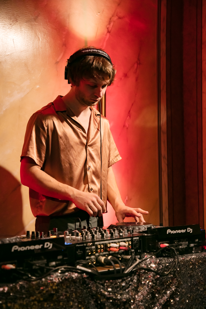 Compact Disk Dummies Secret pre-release party, picture 28, photographed by Anais Callens - FrontView Magazine