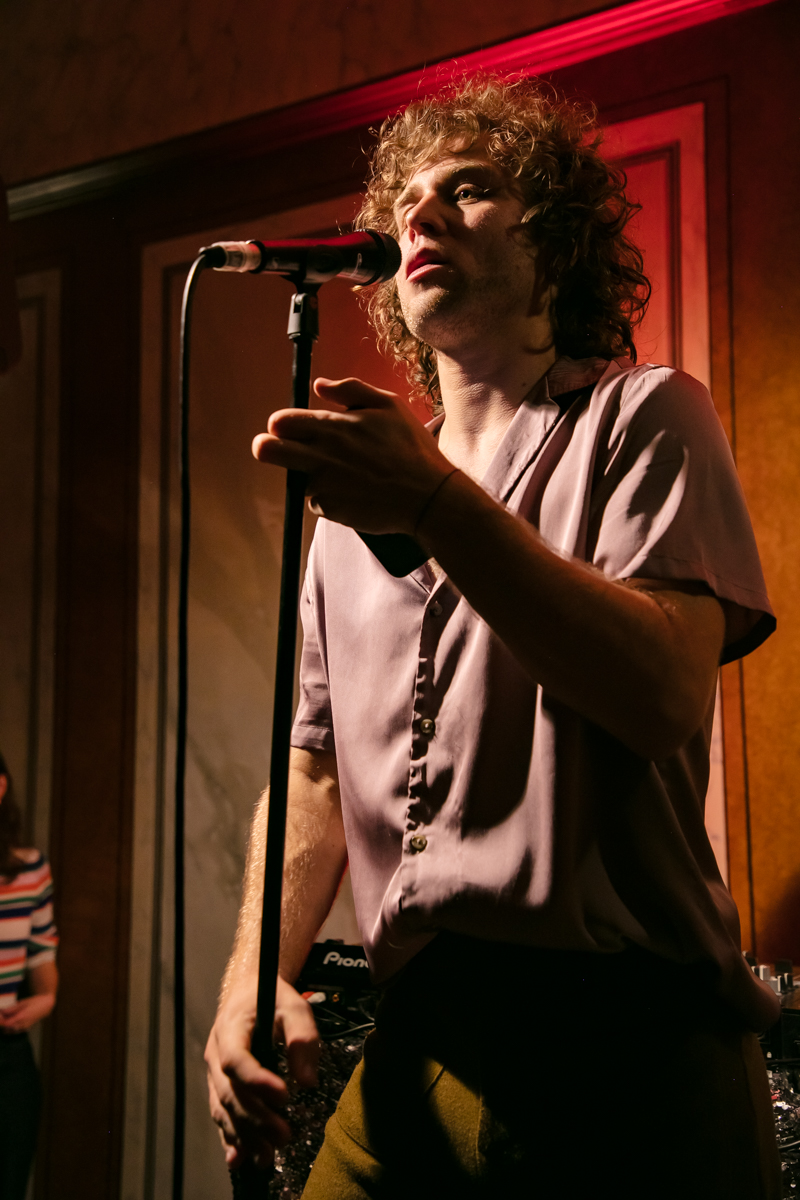 Compact Disk Dummies Secret pre-release party, picture 37, photographed by Anais Callens - FrontView Magazine
