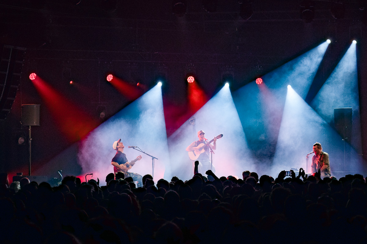 Manu Chao @ 't Bauhaus (org. de Casino), picture 15, photographed by Luc Klinckaert - FrontView Magazine