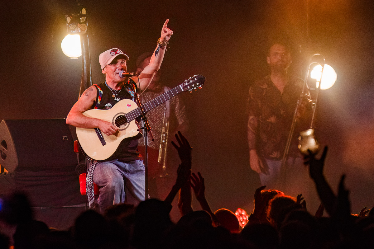 Manu Chao @ 't Bauhaus (org. de Casino), picture 22, photographed by Luc Klinckaert - FrontView Magazine