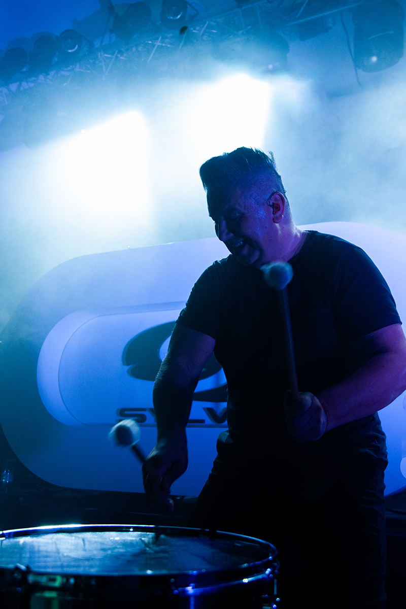 Silver @ De Casino, picture 14, photographed by Jurgen Van De Maele - FrontView Magazine