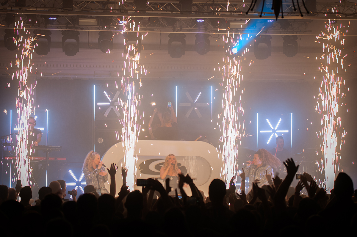 Silver @ De Casino, picture 25, photographed by Jurgen Van De Maele - FrontView Magazine