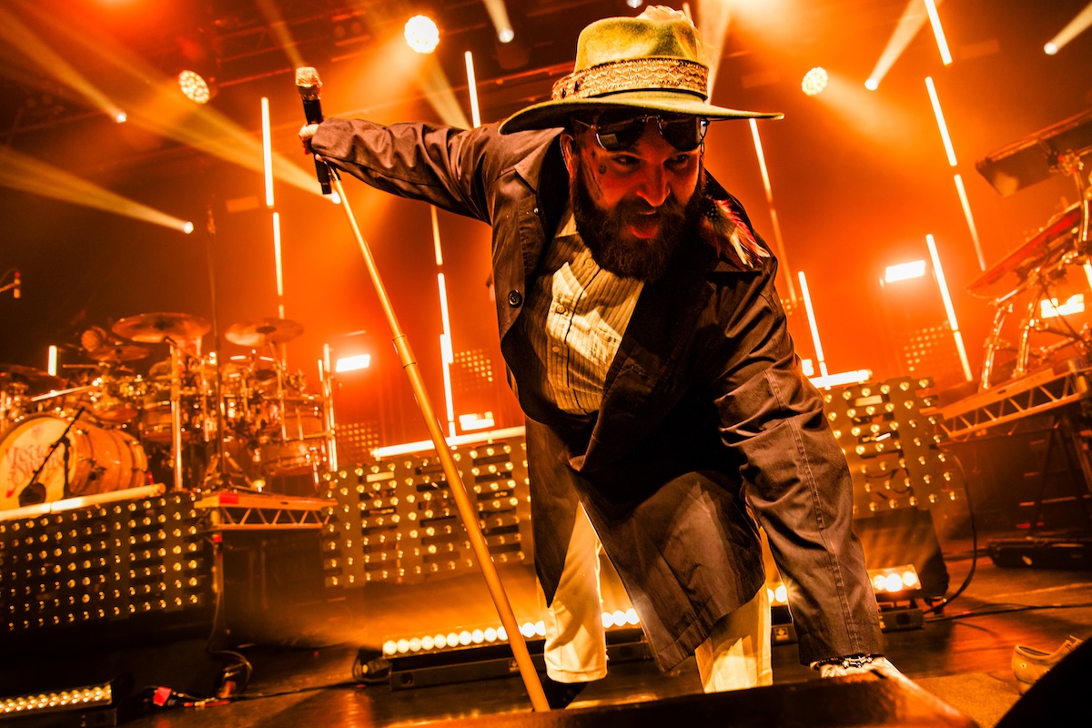 Teddy Swims @ Trix, picture 4, photographed by Dorien Goetschalckx - FrontView Magazine