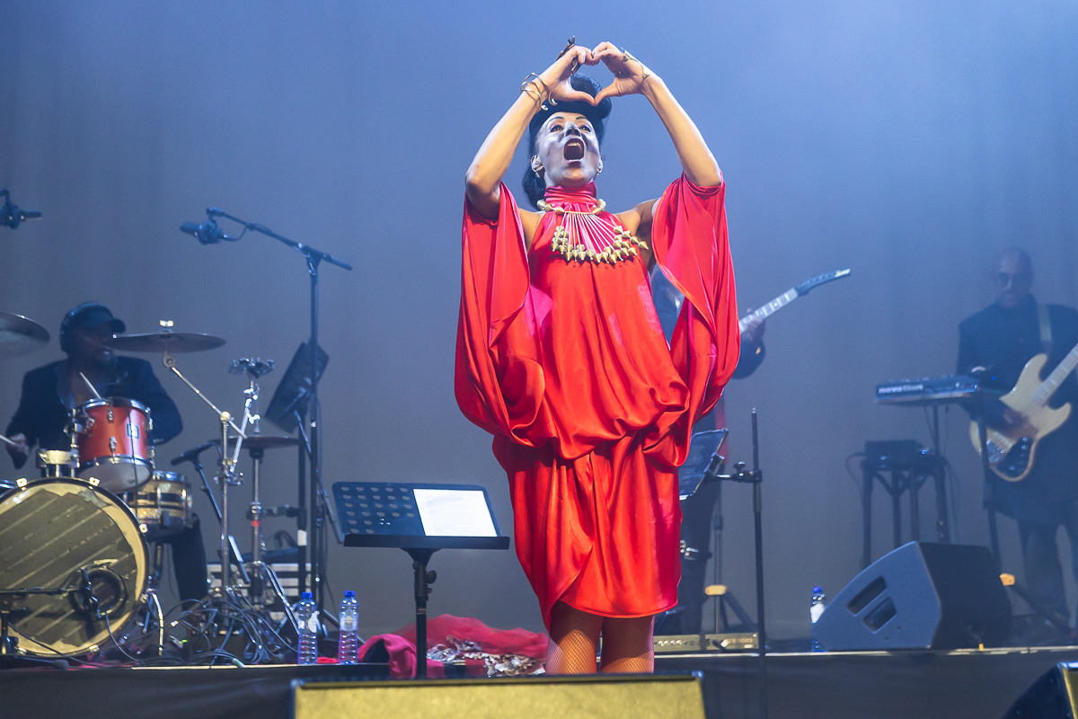 Zap Mama @ De Roma, picture 48, photographed by Marc Verdonck - FrontView Magazine