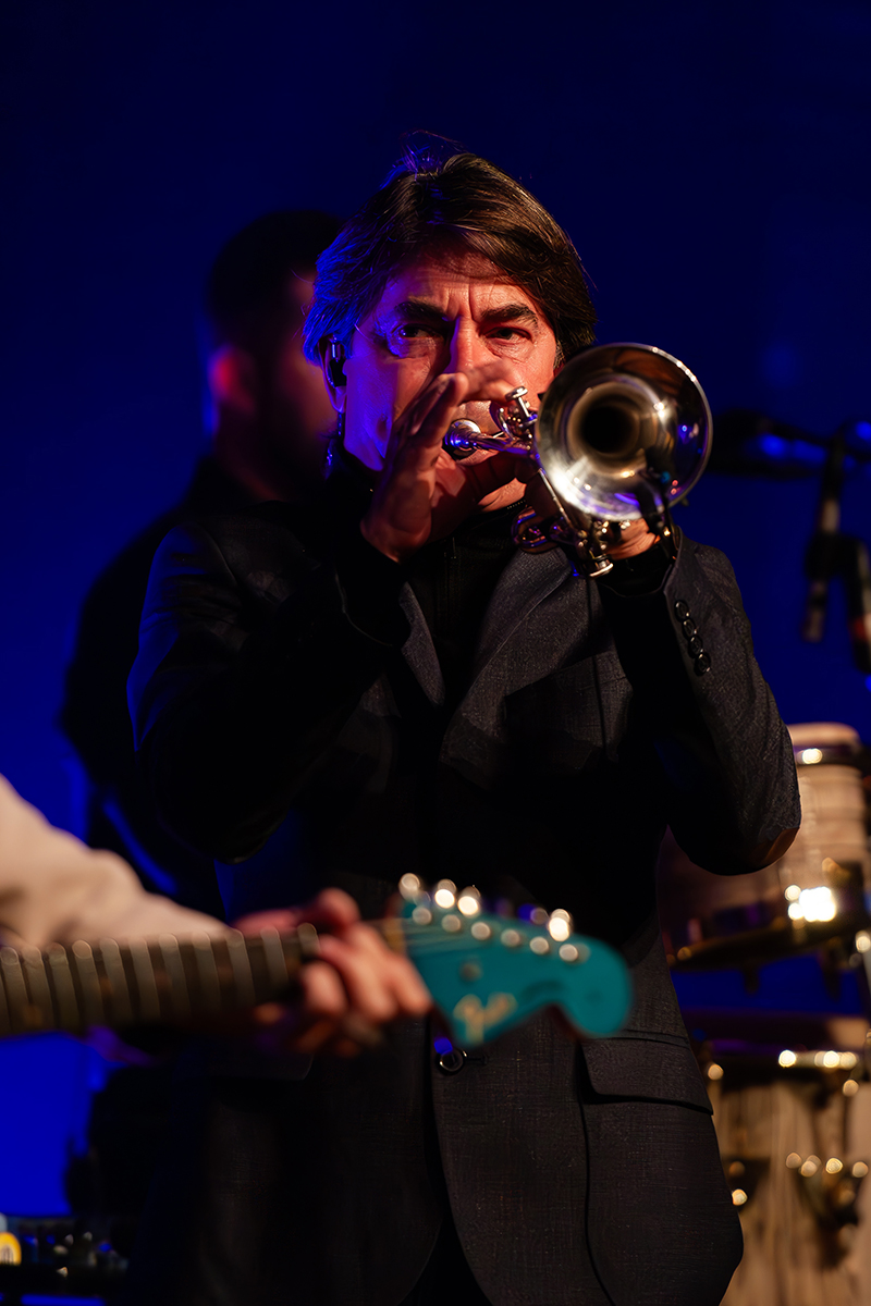 The Mavericks @ De Roma, picture 7, photographed by Jurgen Van De Maele - FrontView Magazine
