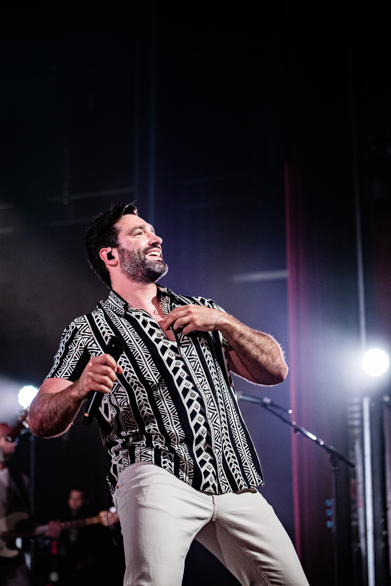 Metejoor @ Ancienne Belgique, picture 4, photographed by Leen Verlinden - FrontView Magazine