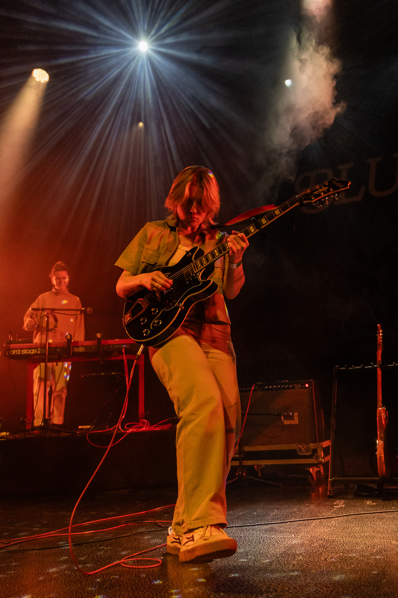 Bluai @ Het Depot, picture 1, photographed by Jürgen Bruynooghe - FrontView Magazine