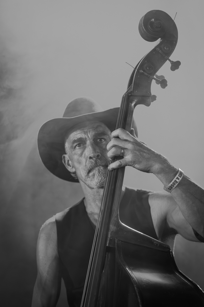 Eriksson Delcrox & The Leftbank Ramblers @ Roots & Roses, picture 10, photographed by Jurgen Van De Maele - FrontView Magazine