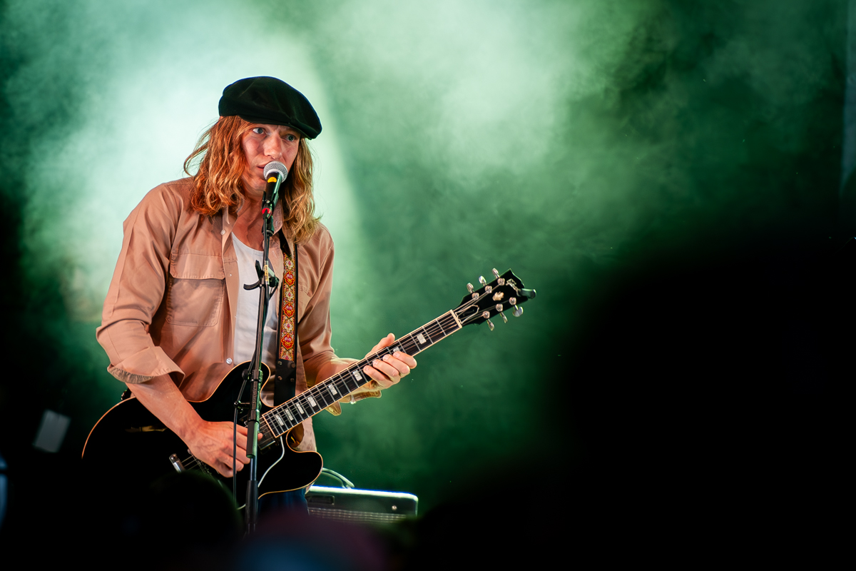Jesse Redwing @ Roots & Roses, picture 9, photographed by Jurgen Van De Maele - FrontView Magazine