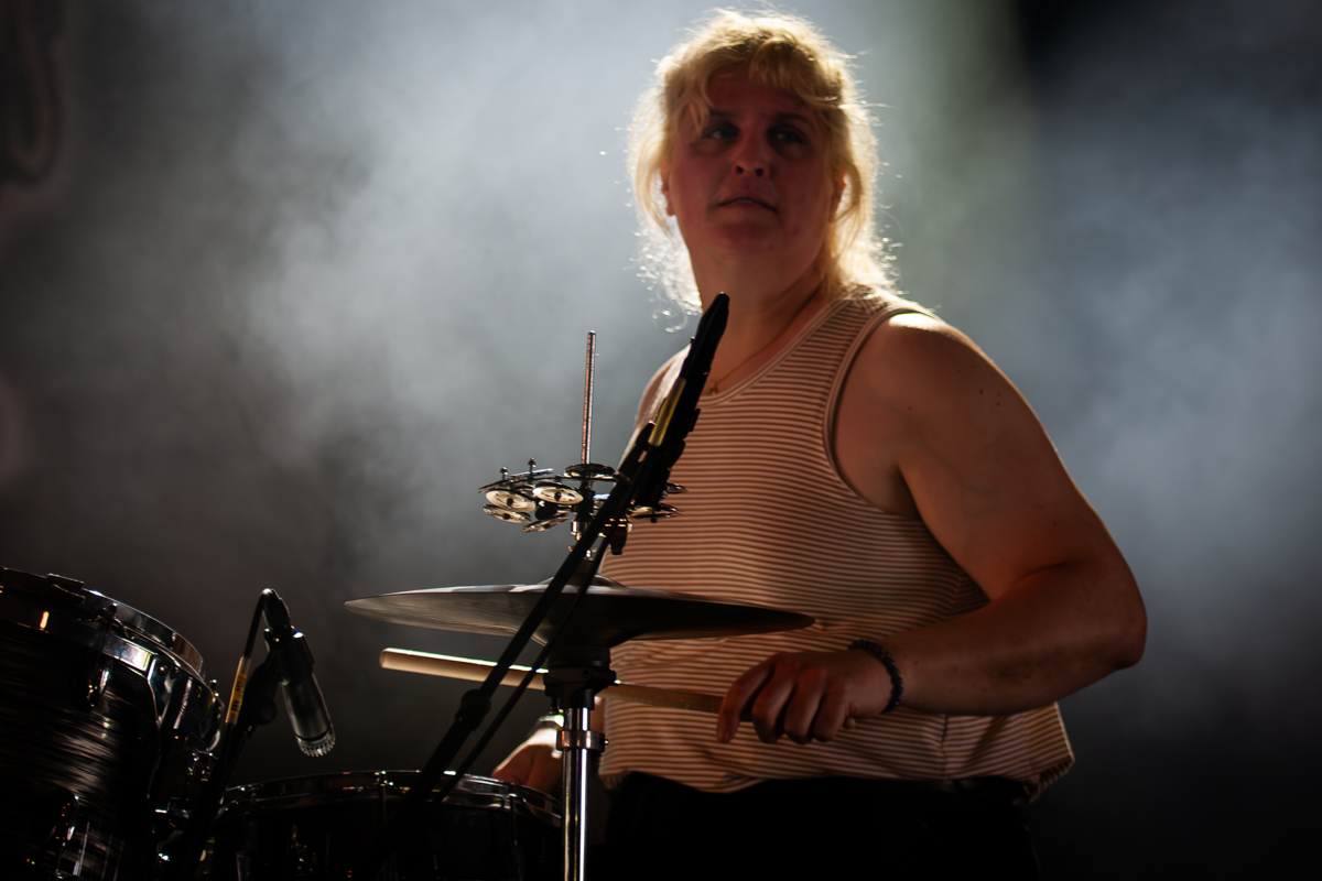 Willy Mason @ Roots & Roses, picture 4, photographed by Jurgen Van De Maele - FrontView Magazine