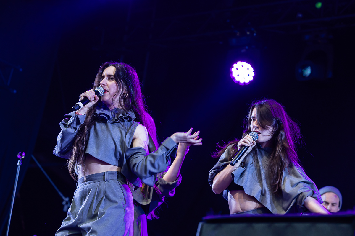 Eefje De Visser @ 505 Concerten, picture 4, photographed by Marc Verdonck - FrontView Magazine