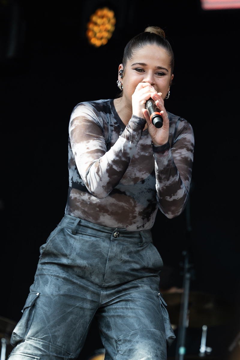 Laura Tesoro @ 505 Concerten, picture 5, photographed by Marc Verdonck - FrontView Magazine