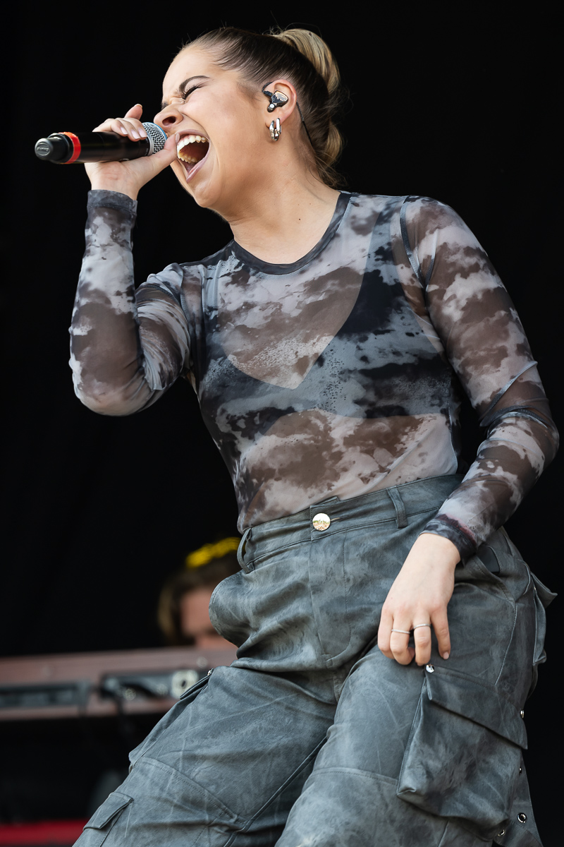 Laura Tesoro @ 505 Concerten, picture 8, photographed by Marc Verdonck - FrontView Magazine