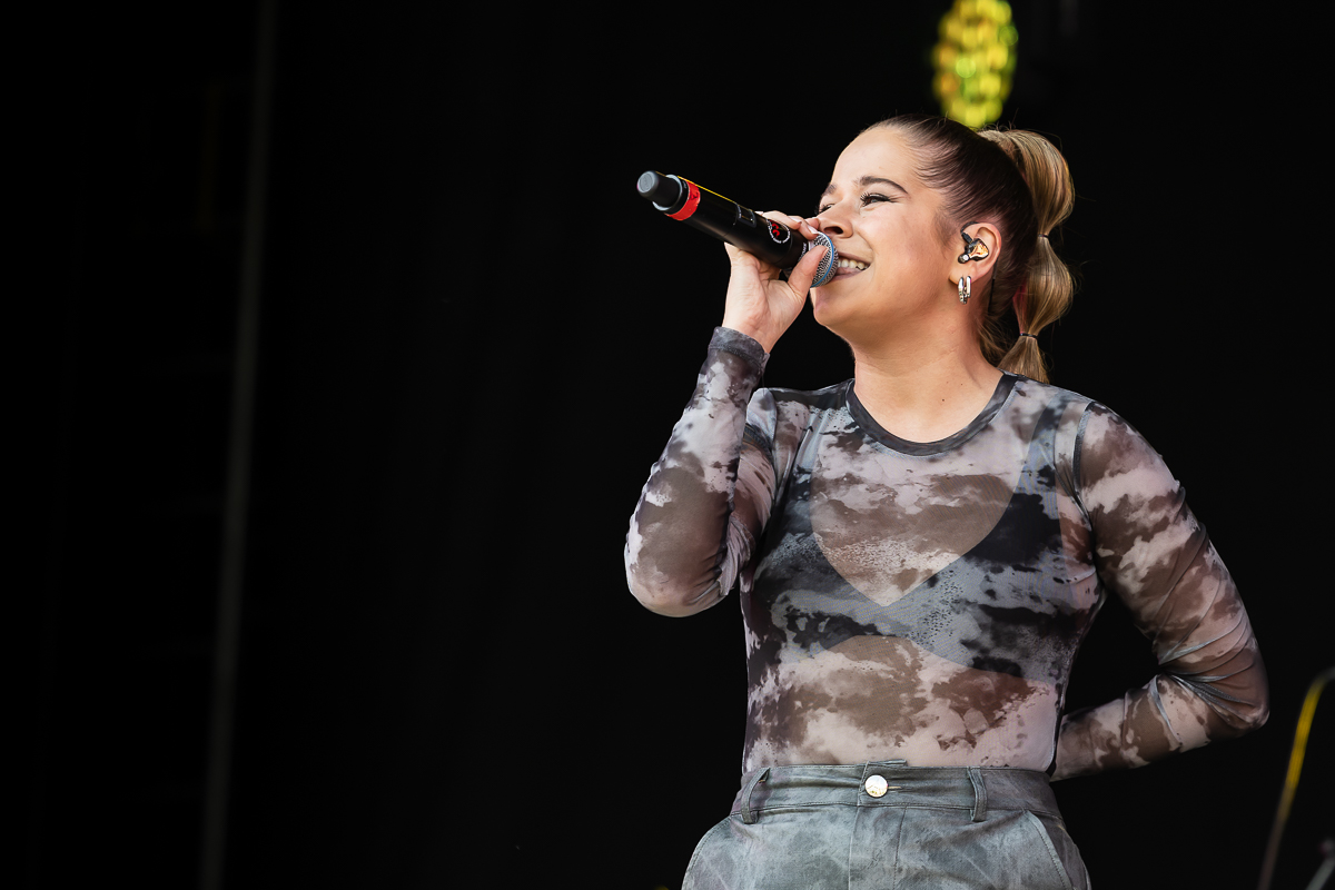 Laura Tesoro @ 505 Concerten, picture 11, photographed by Marc Verdonck - FrontView Magazine