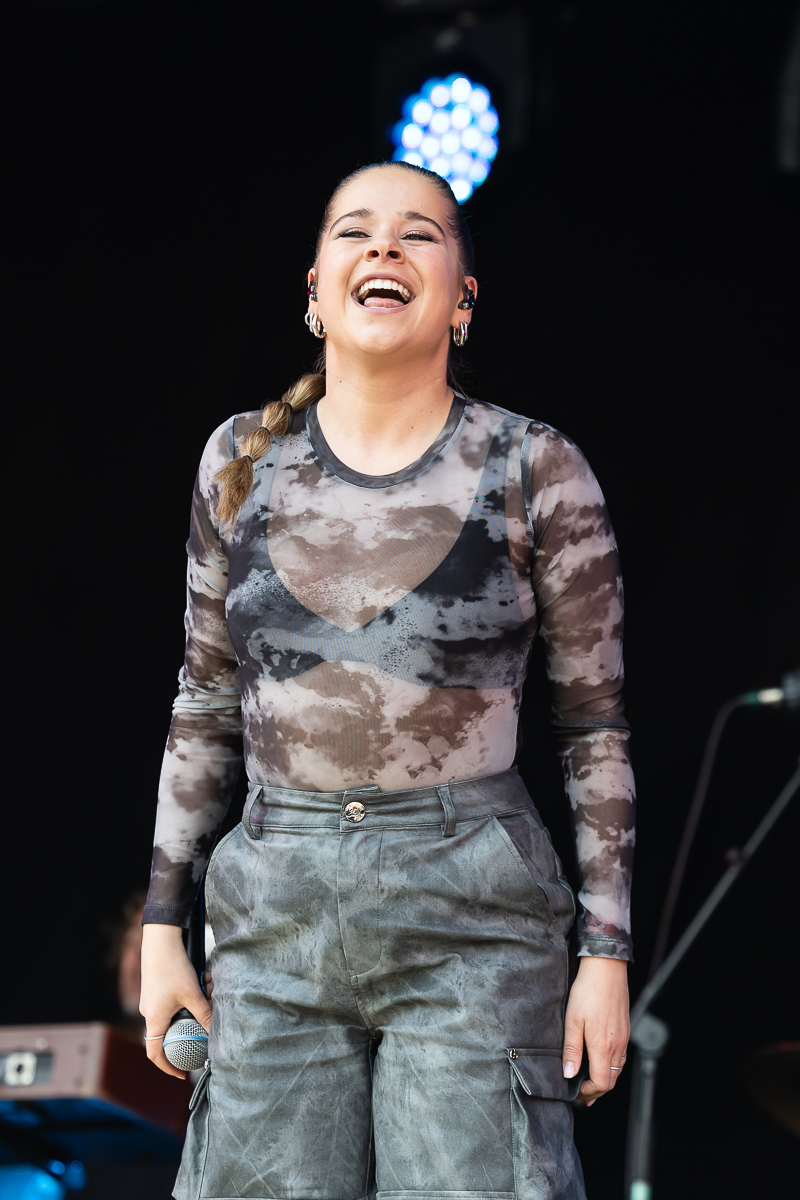 Laura Tesoro @ 505 Concerten, picture 13, photographed by Marc Verdonck - FrontView Magazine