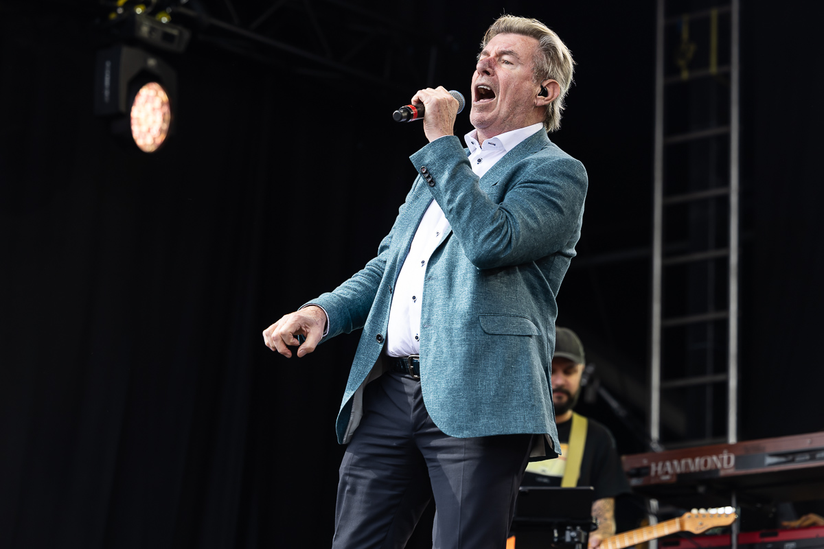 Paul Michiels @ 505 Concerten, picture 8, photographed by Marc Verdonck - FrontView Magazine