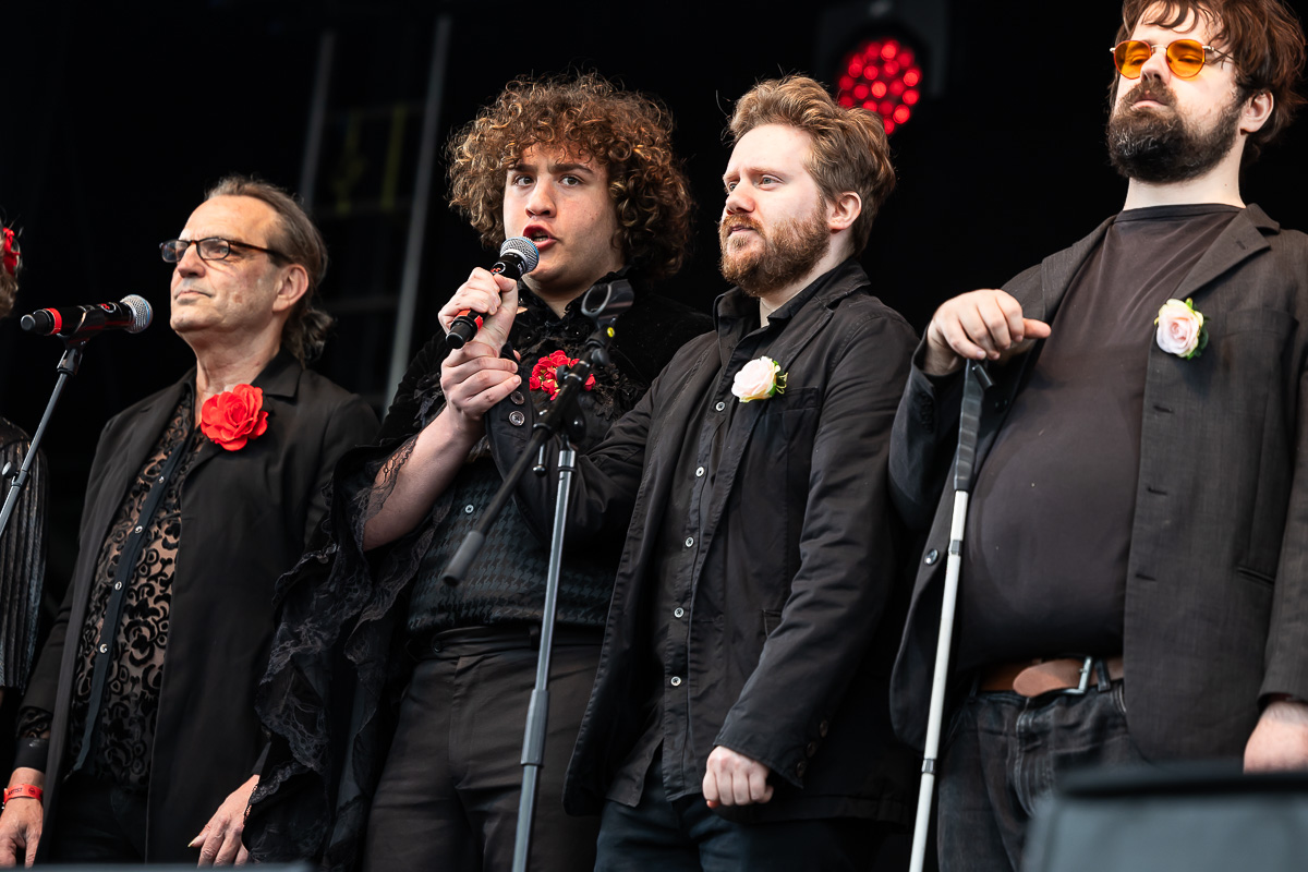 Tutti Fratelli @ 505 Concerten, picture 5, photographed by Marc Verdonck - FrontView Magazine