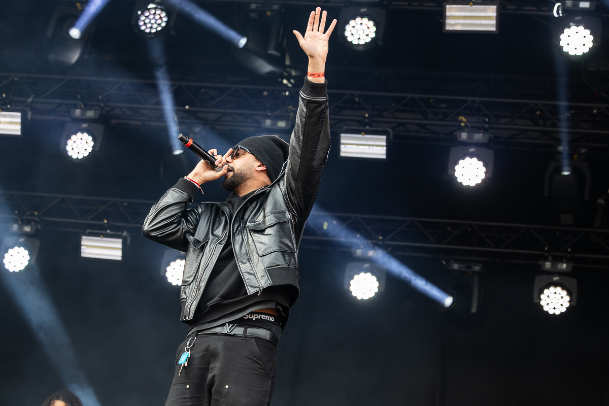 Y. B. Hustle + Reinier @ 505 Concerten, picture 6, photographed by Marc Verdonck - FrontView Magazine