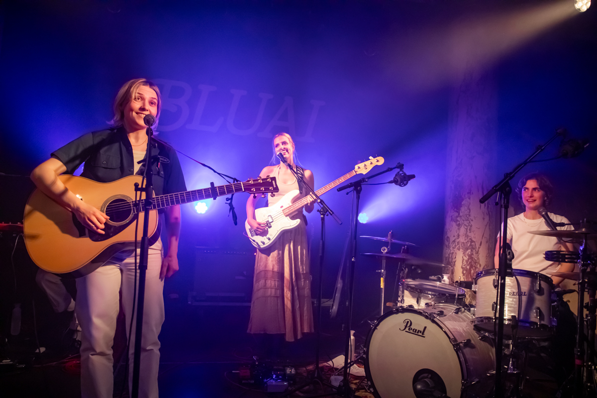 Bluai @ De Roma, picture 8, photographed by dirk janssens - FrontView Magazine