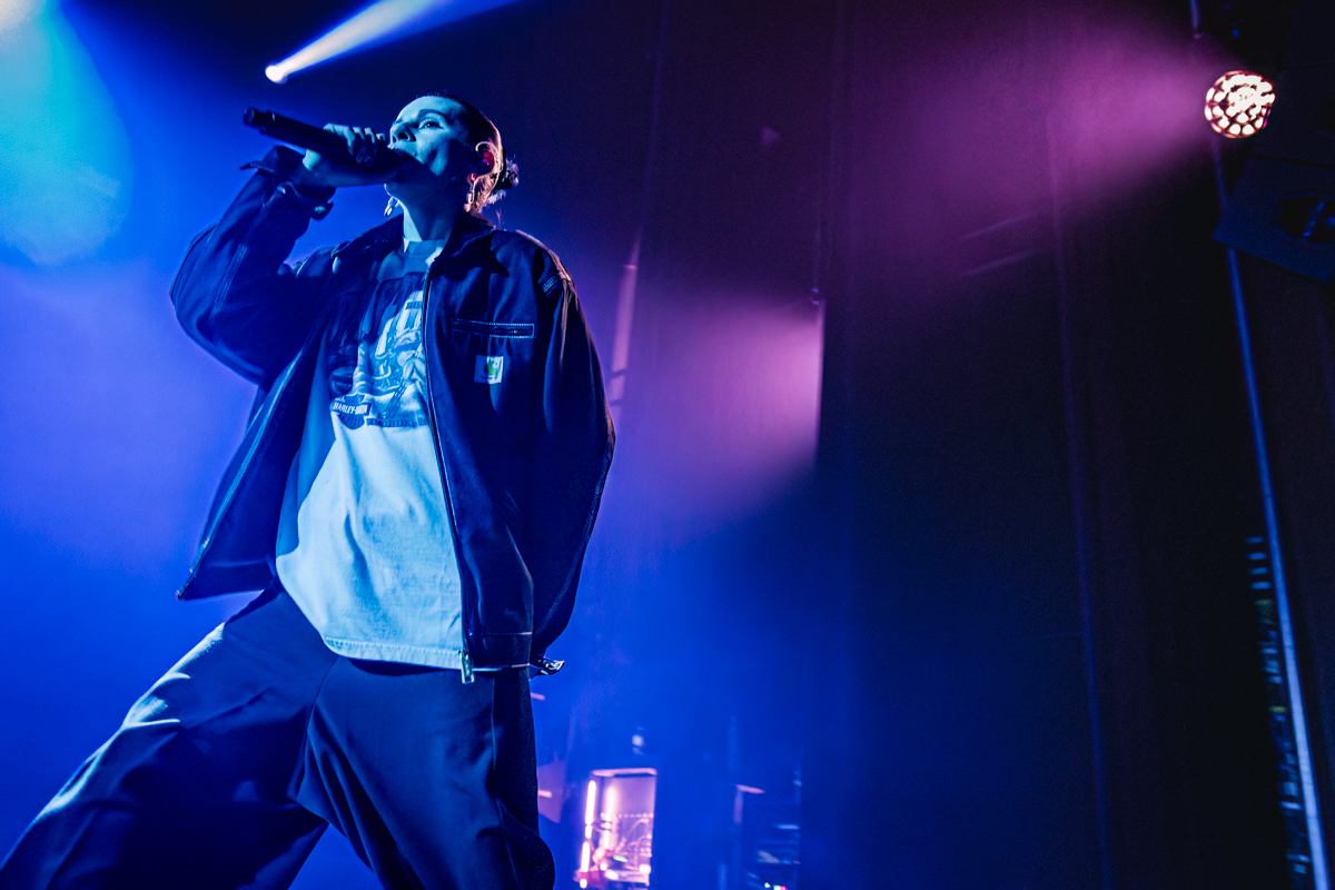 Pvris @ Ancienne Belgique, picture 4, photographed by Dorien Goetschalckx - FrontView Magazine