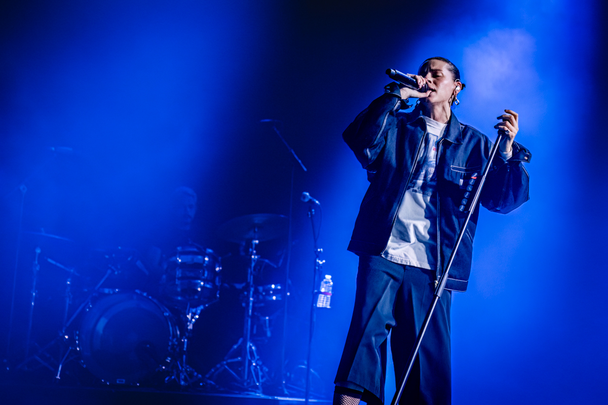Pvris @ Ancienne Belgique, picture 6, photographed by Dorien Goetschalckx - FrontView Magazine