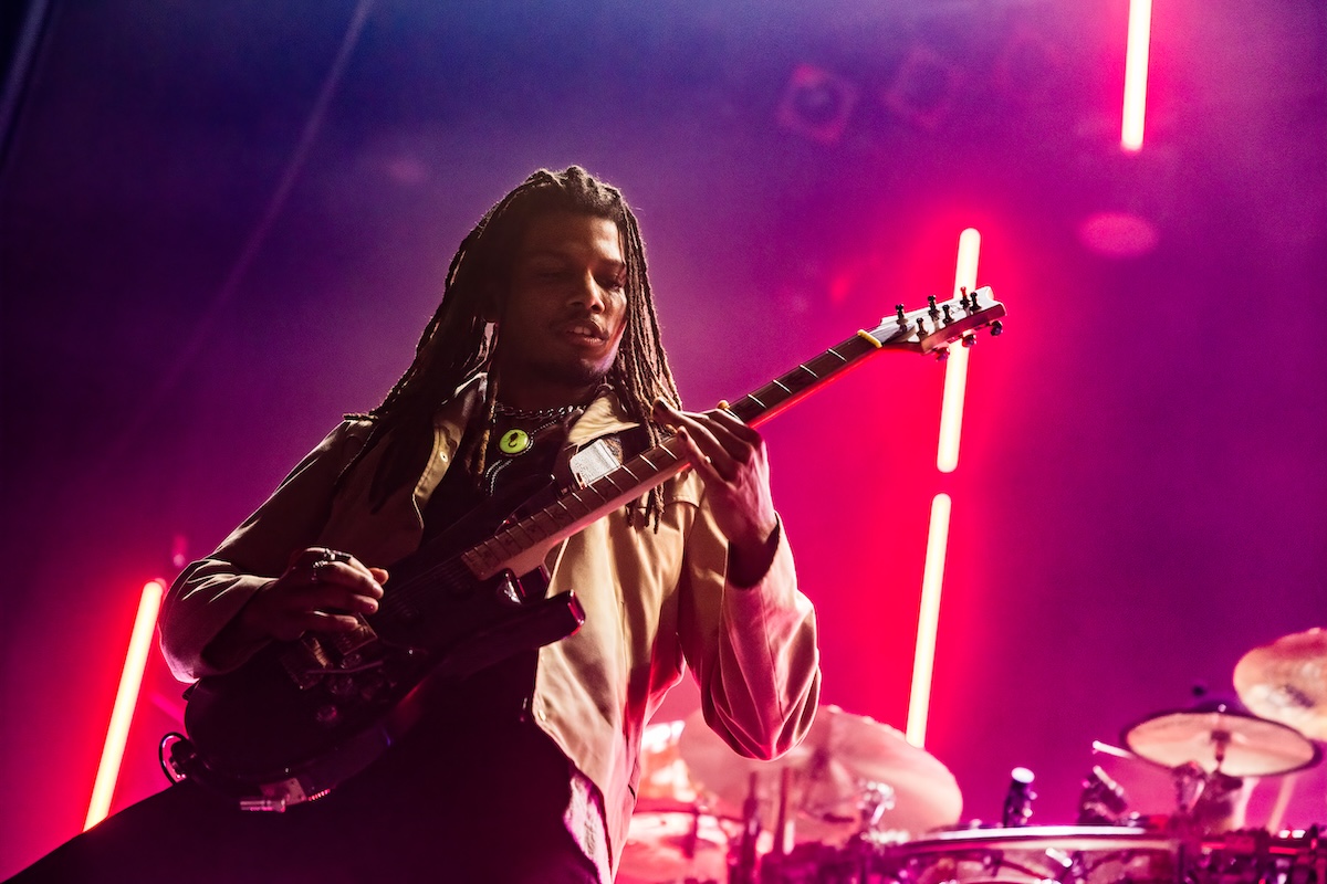 Teddy Swims @ 013, picture 1, photographed by Dorien Goetschalckx - FrontView Magazine
