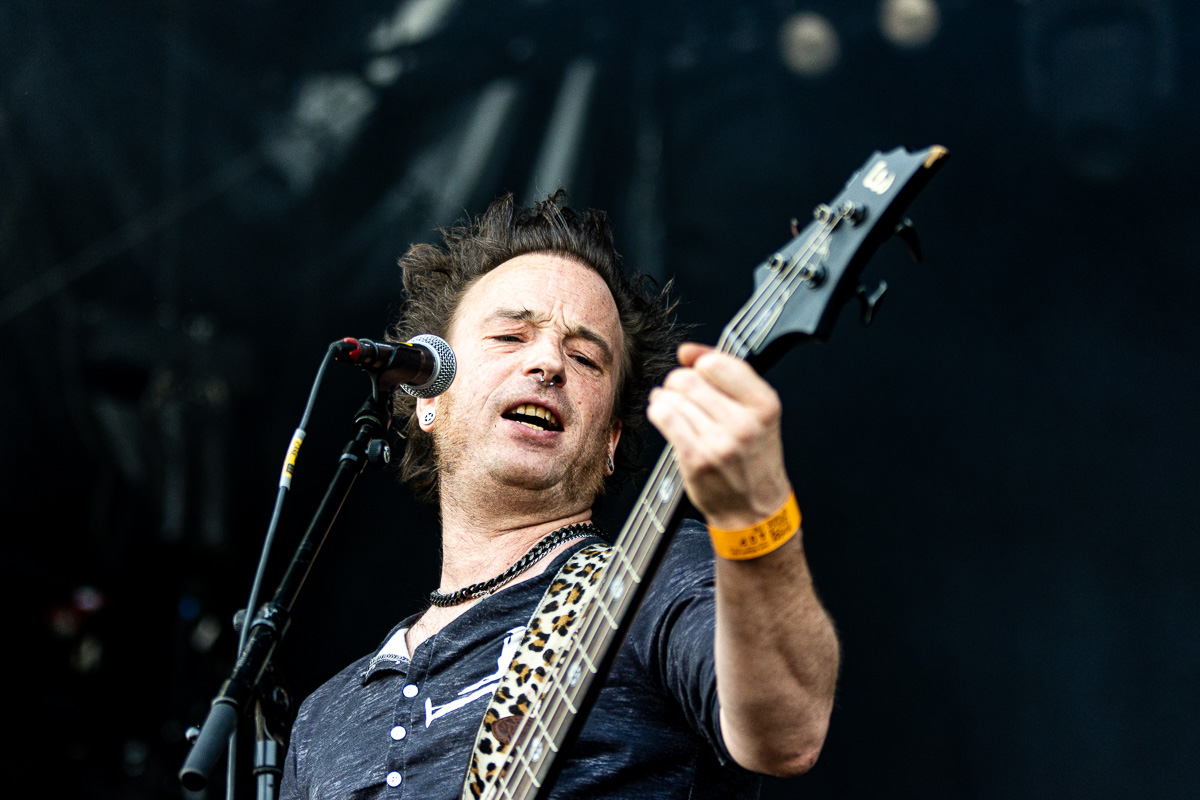 Belgian Asociality @ Rock Affligem, picture 11, photographed by Luc Klinckaert - FrontView Magazine