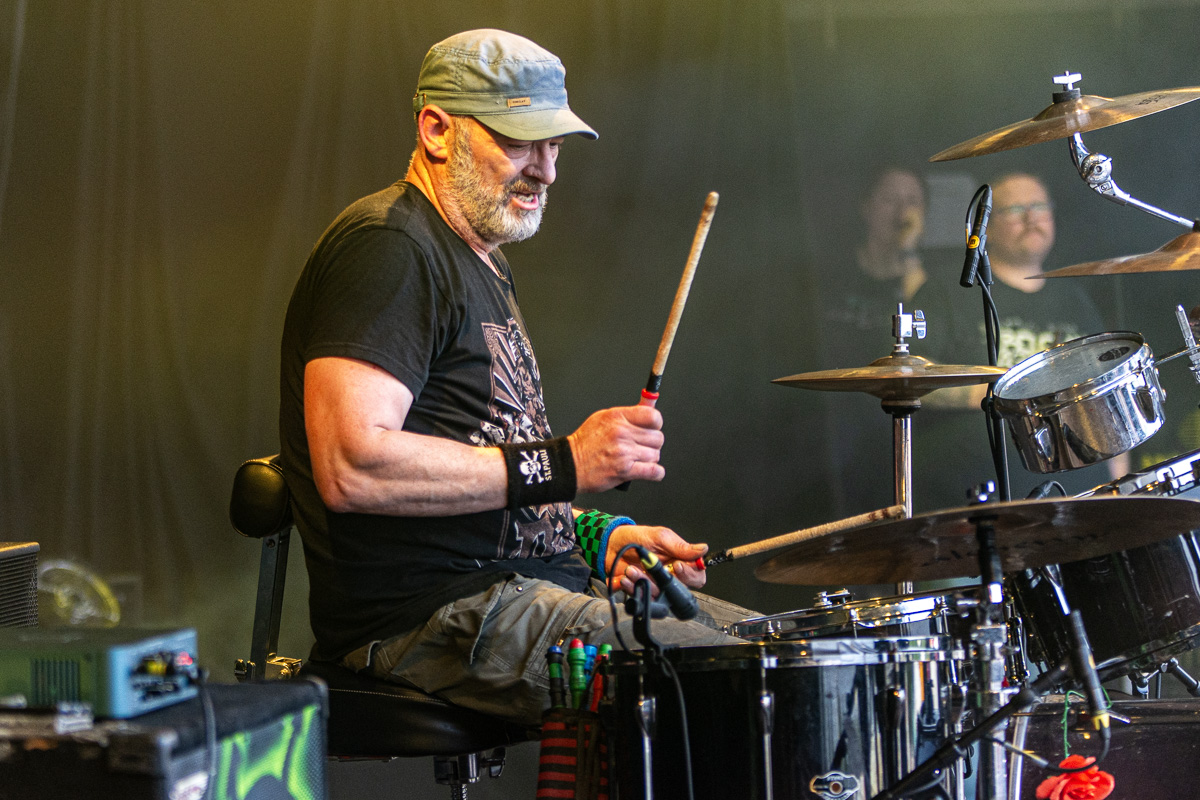 Belgian Asociality @ Rock Affligem, picture 17, photographed by Luc Klinckaert - FrontView Magazine
